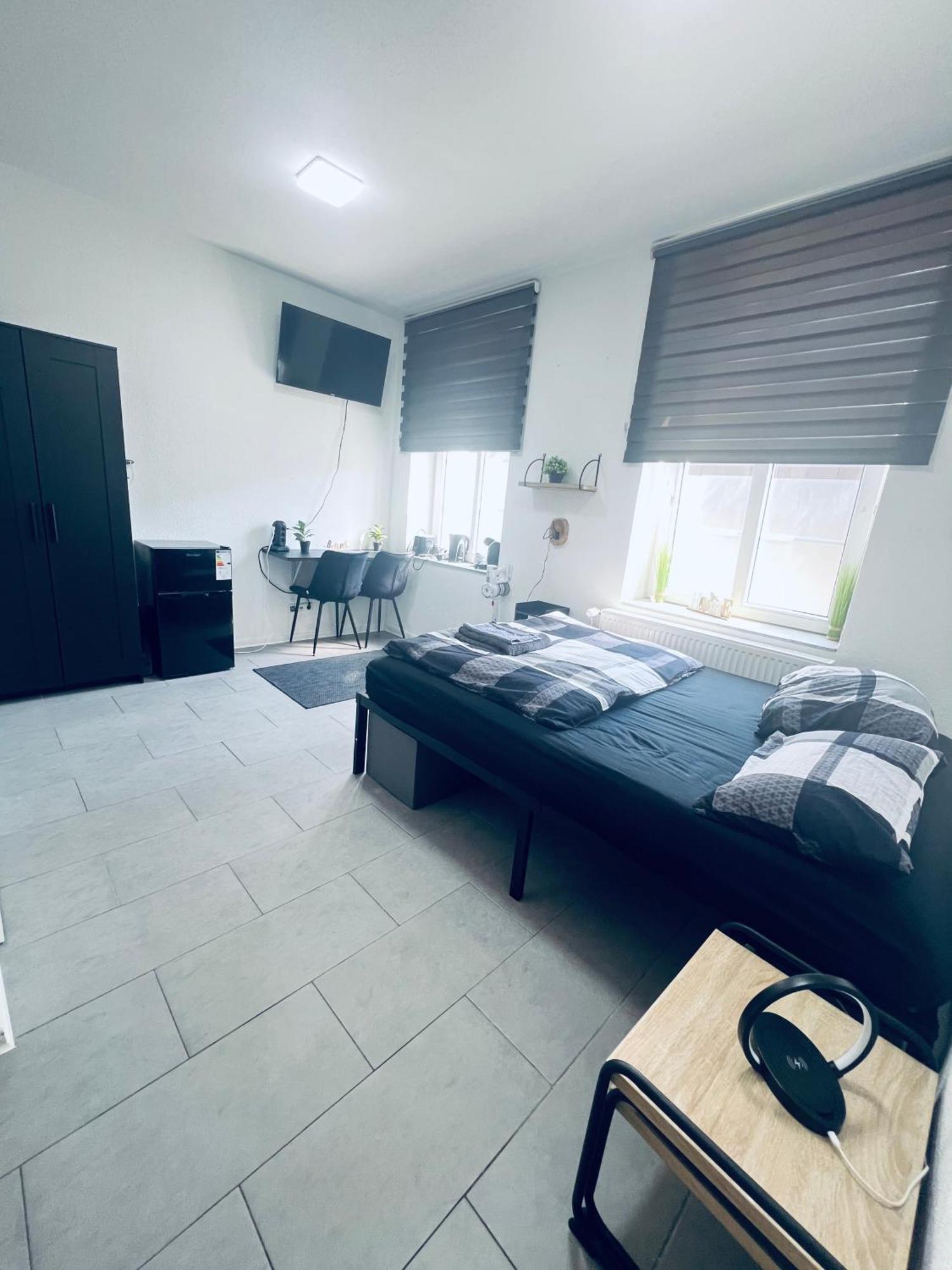 Traumhaftes 1-Zi Apartment Mit Gartennutzung Naehe Krefeld Hbf Extérieur photo